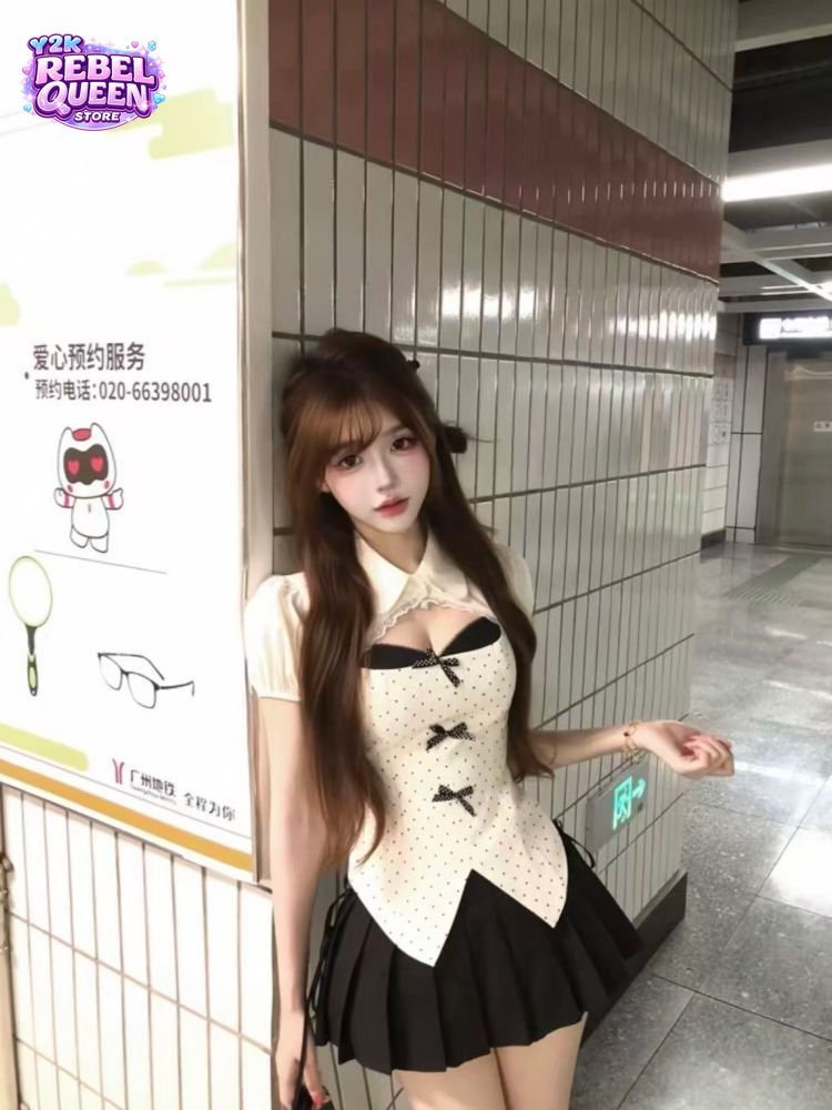 Ruched Dress Mini - طقم نسائي من قطعتين بتصميم كوكيت