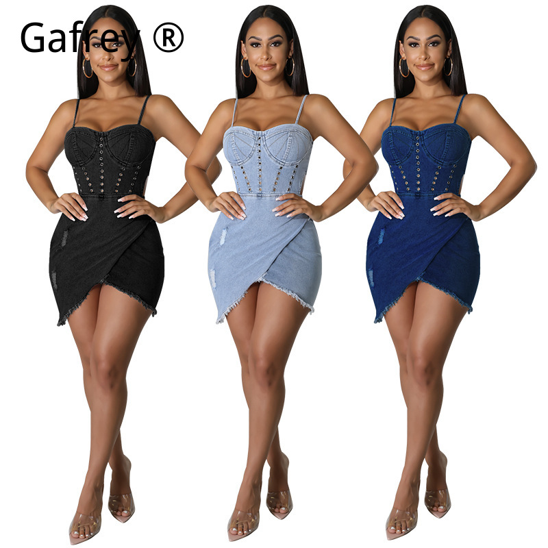 فستان جينز نسائي مثير بدون أكم - مراجعة Ruched Dress Mini وسعره