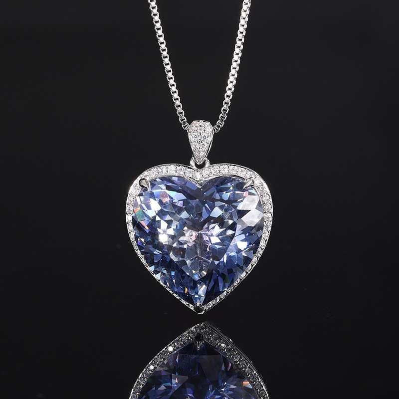 لامعة قطع القلب قلادة قلادة لل - مراجعة Women'S Fashion Jewellery وسعره