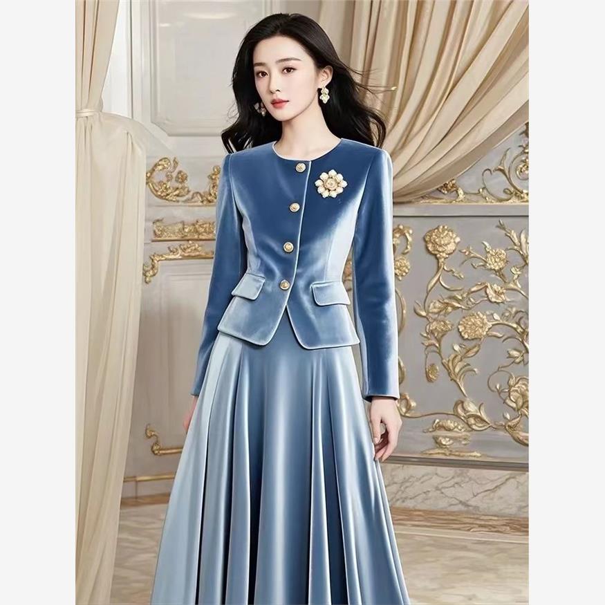 طقم نسائي أنيق من قطعتين بتصمي - مراجعة Women'S Fashion Designer Clothes وسعره